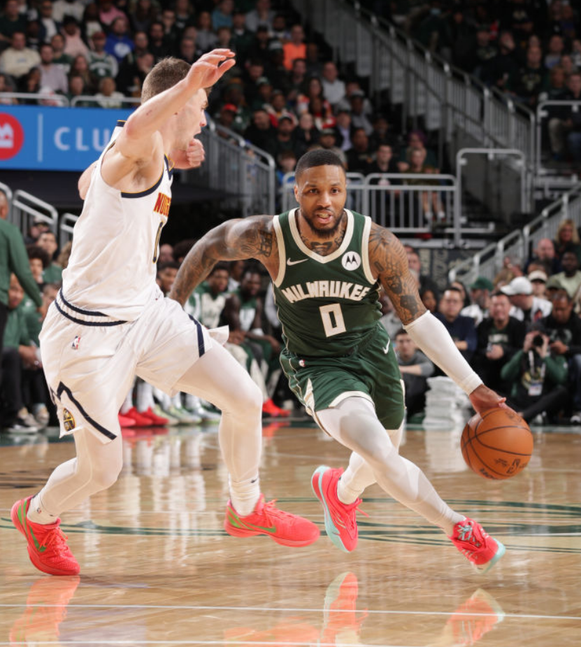 密尔沃基雄鹿训练开放日，赛前篮板制胜引欢呼，CBA季后赛在即，轮换策略成焦点的简单介绍-开云娱乐